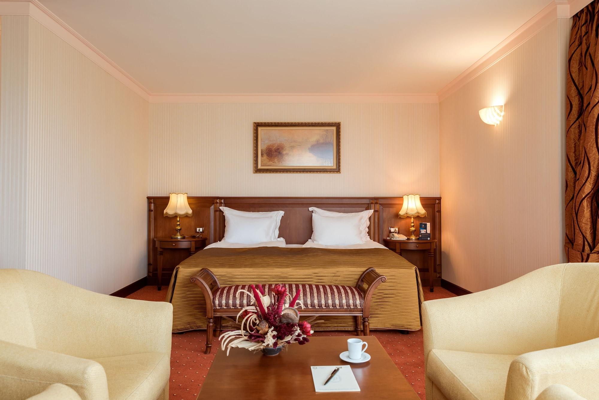 Crystal Palace Boutique Hotel Софія Екстер'єр фото